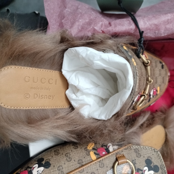 Guccix Disney Fur Princetown Mules - Picture 4 of 11